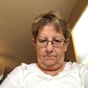 Meet your Posher, Delores